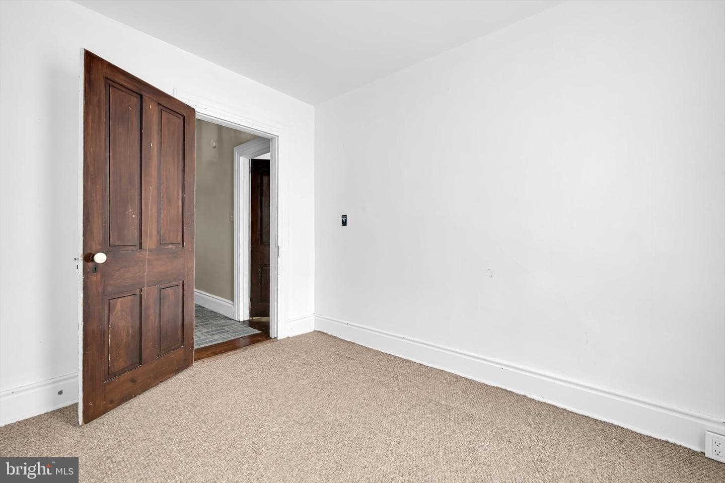 6 N Race Street photo 25