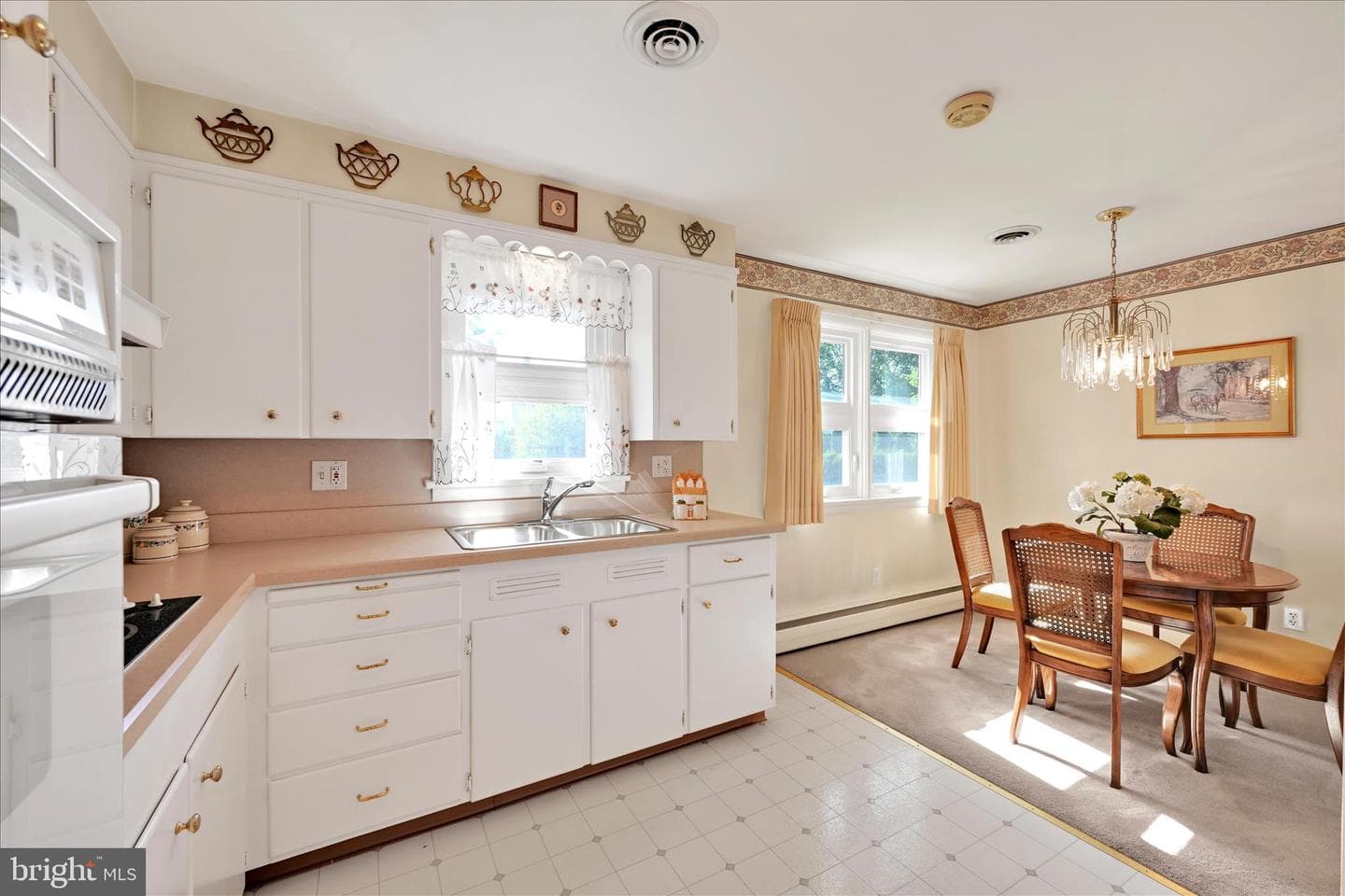322 Taylor Street photo 16