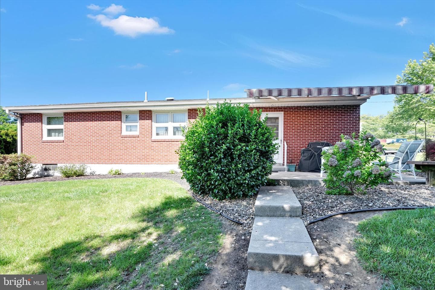 322 Taylor Street photo 30