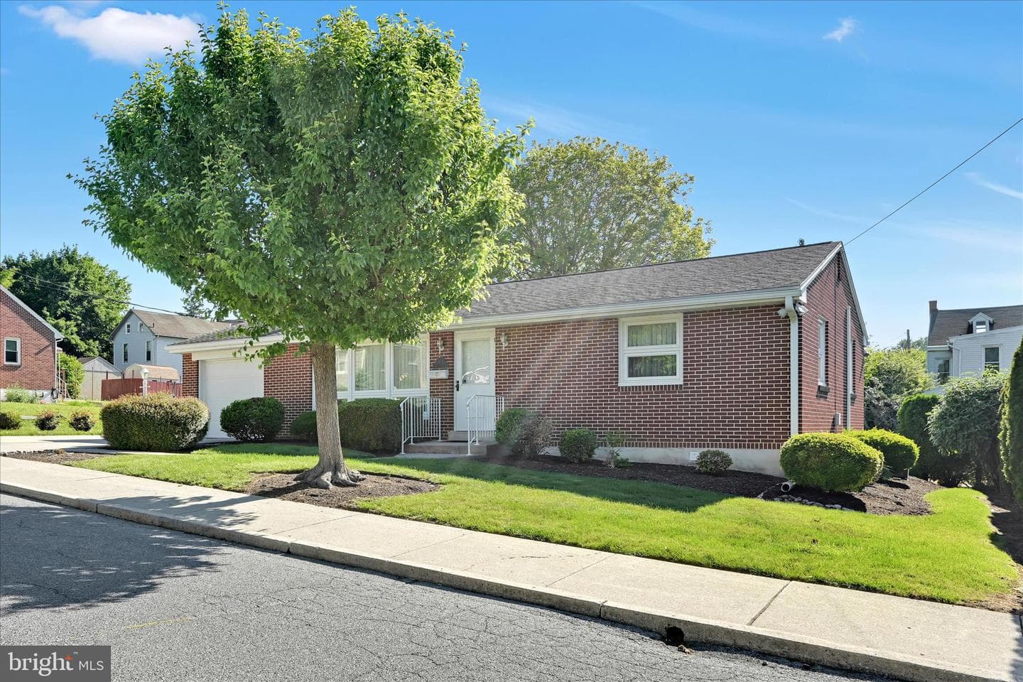 322 Taylor Street photo 8