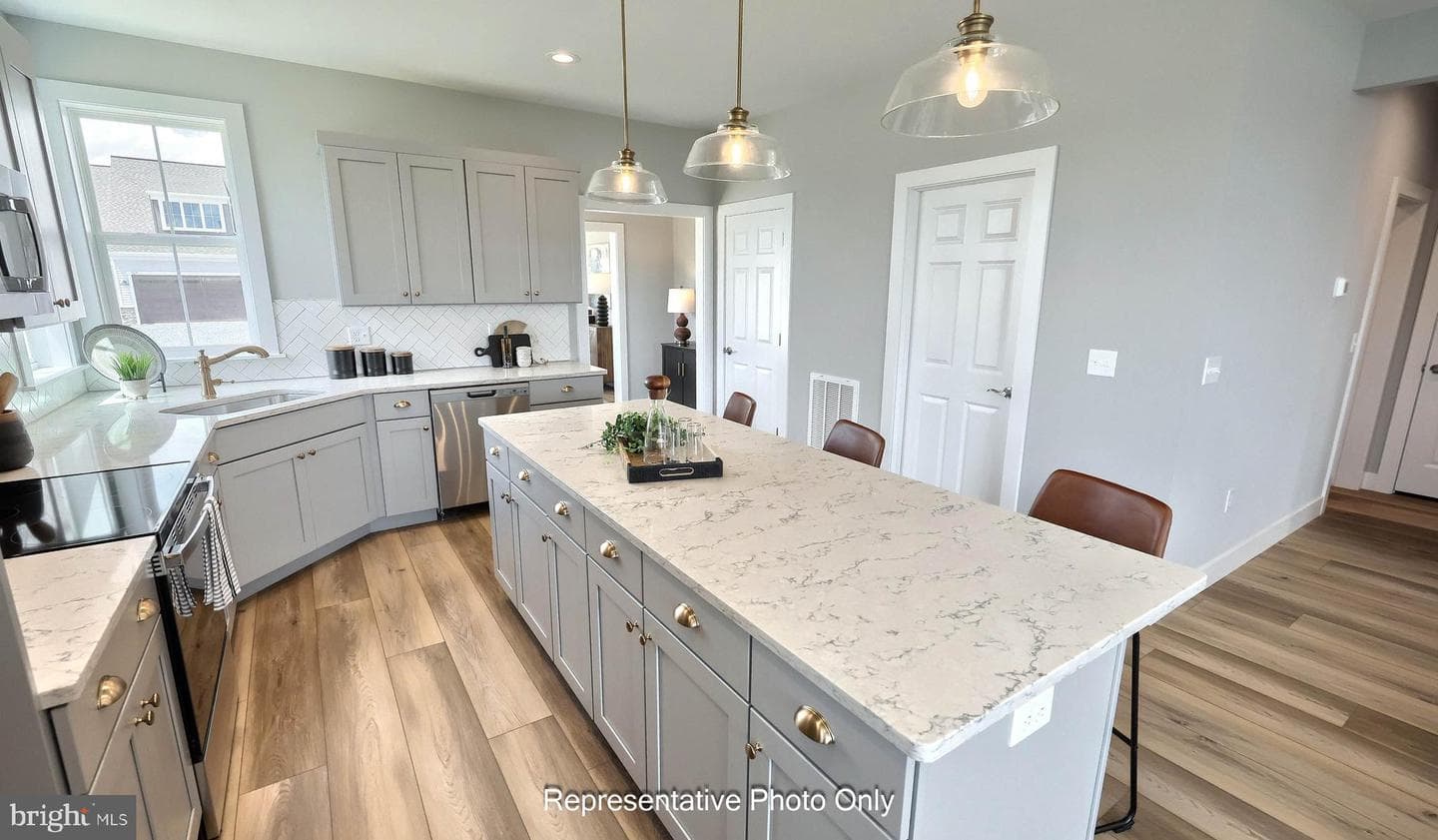 524 Stone Gate Boulevard photo 7
