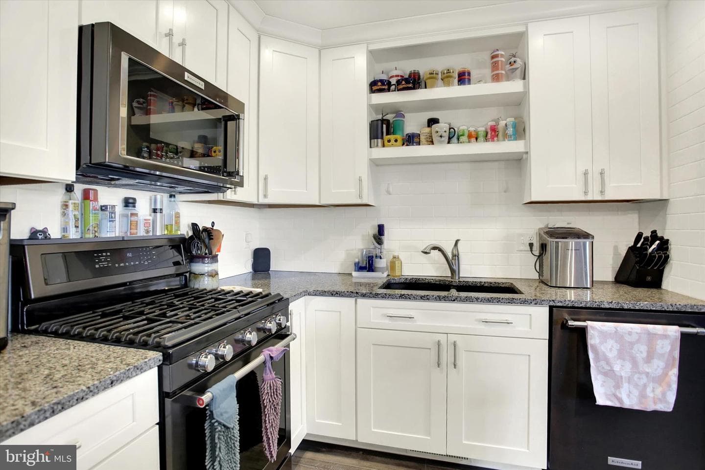 596 Fox Ridge Ln L-0023 photo 7