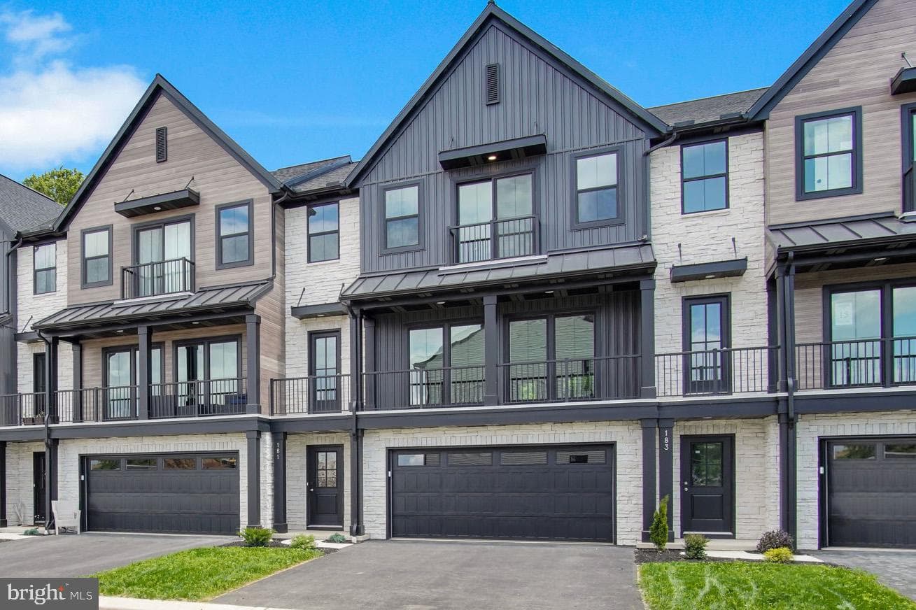 181 Trailside Court, Lebanon