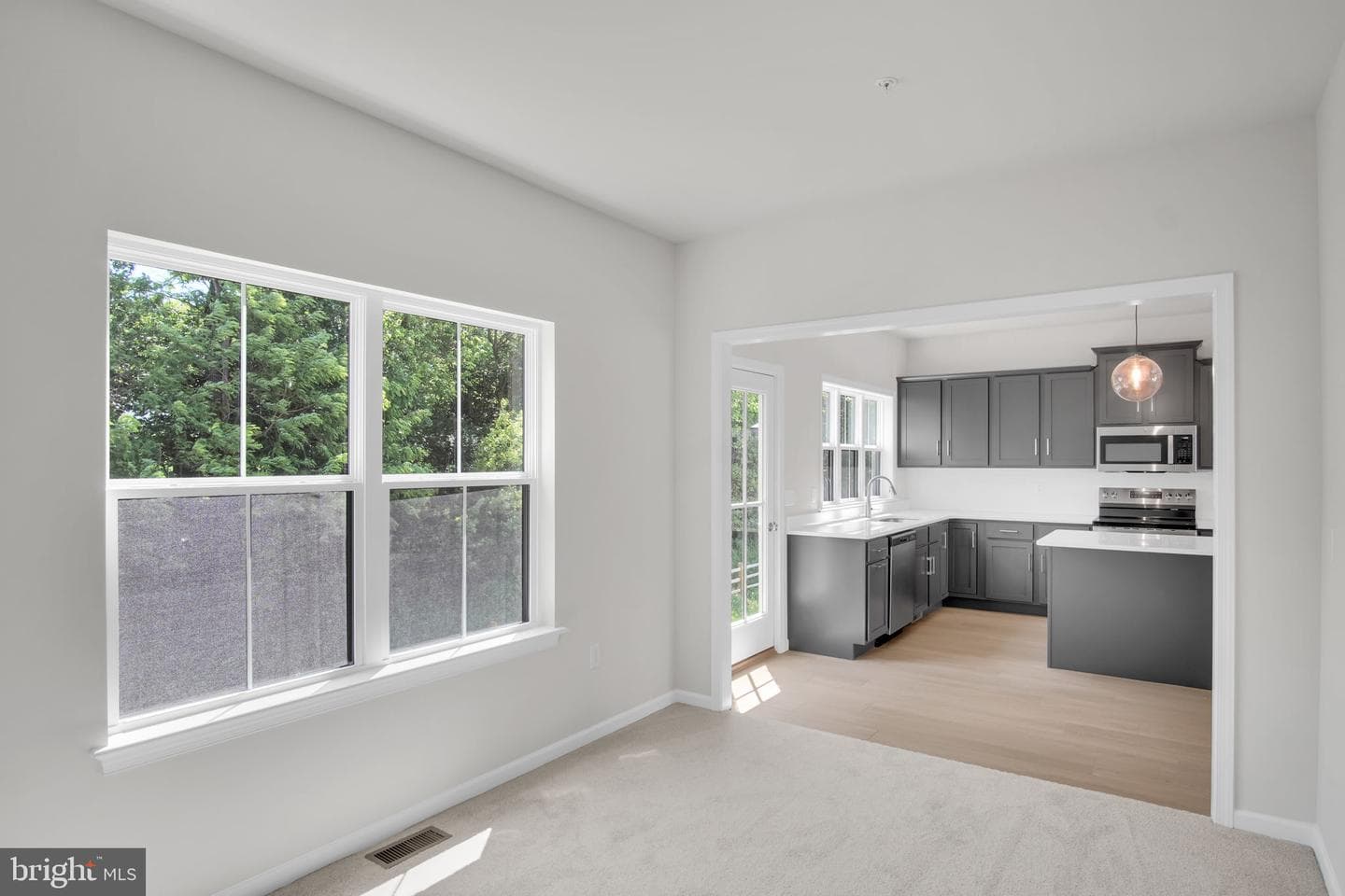 181 Trailside Court photo 4