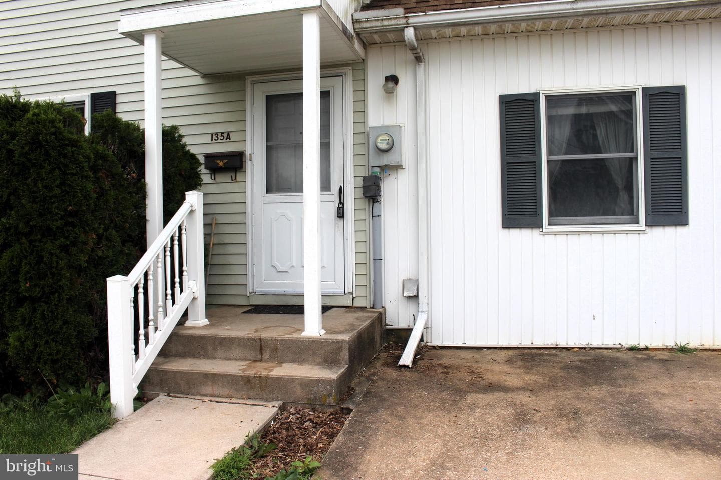 135 S Chestnut Street photo 2