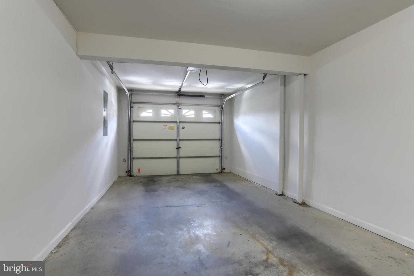 2124 Autumn Court photo 27