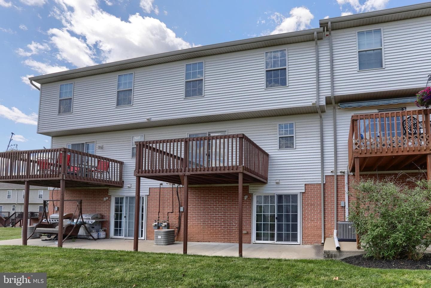 2124 Autumn Court photo 29