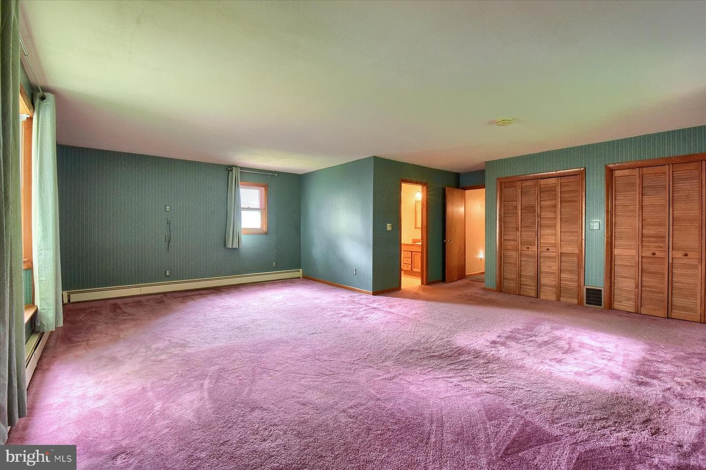 830 King Street photo 10