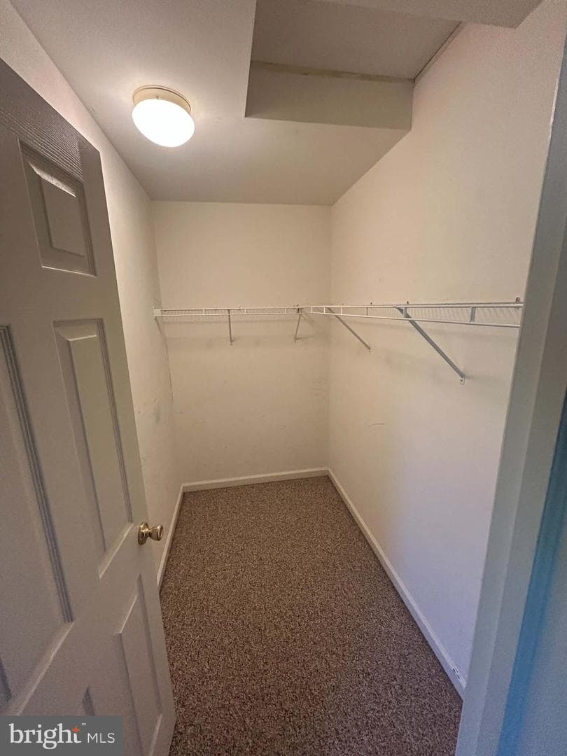 135 Sweetwater Lane photo 9