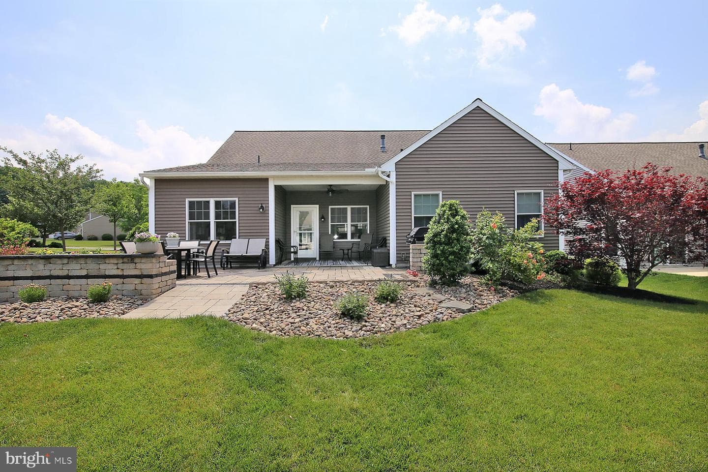 1034 Grant Circle photo 32