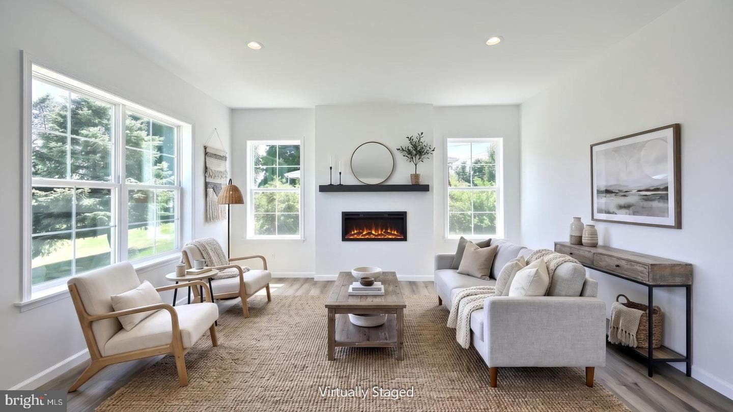 828 Kimmerlings Road, Lebanon