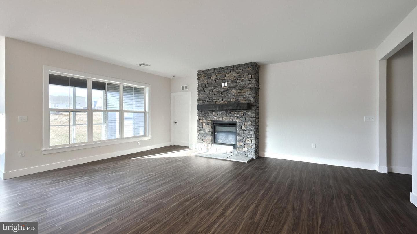 475 Pinnacle Ridge Drive photo 23