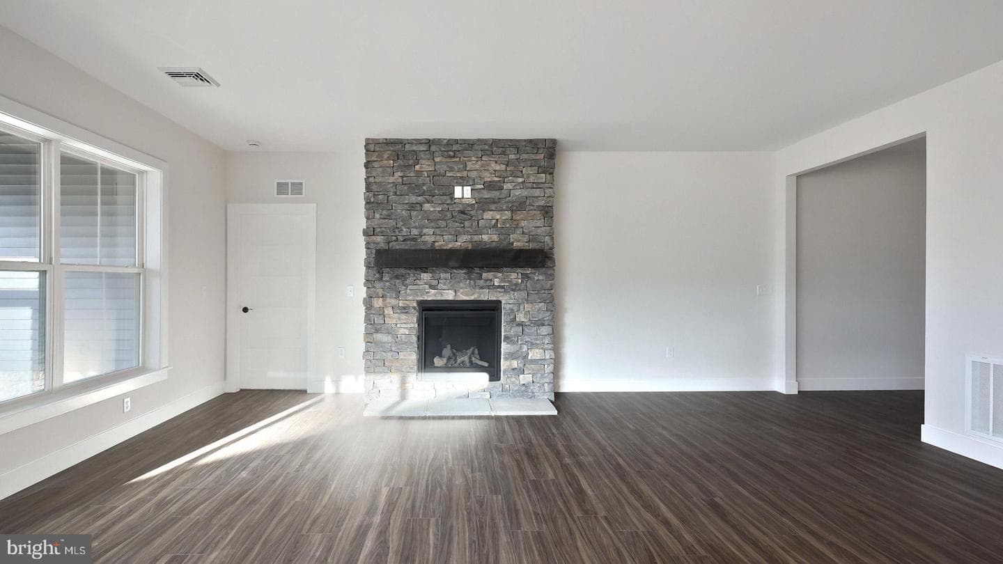 475 Pinnacle Ridge Drive photo 24