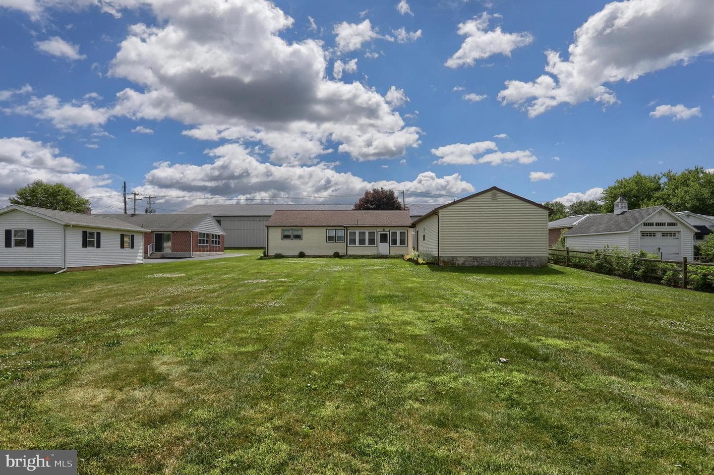 311 Poplar Street photo 23