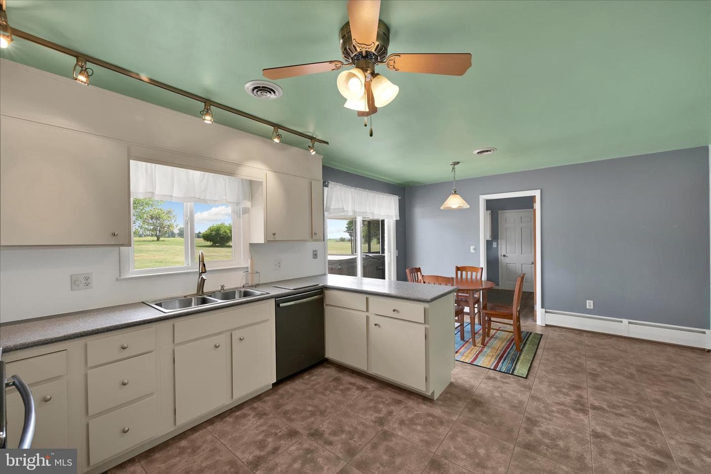 460 Yeagley Road photo 17
