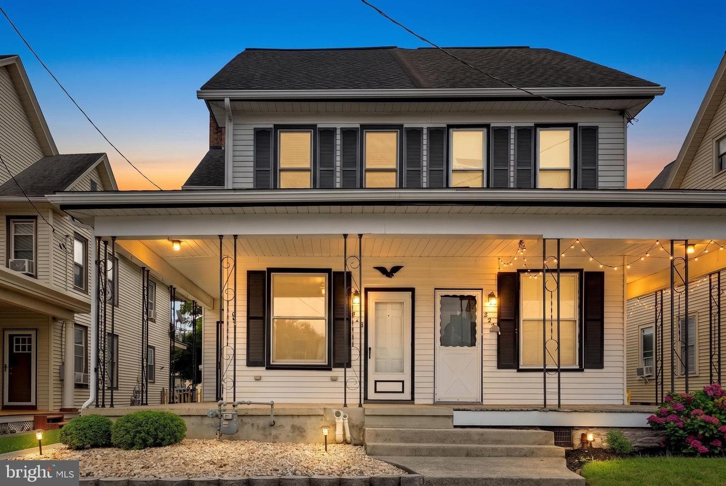 228 E Cherry Street photo 1