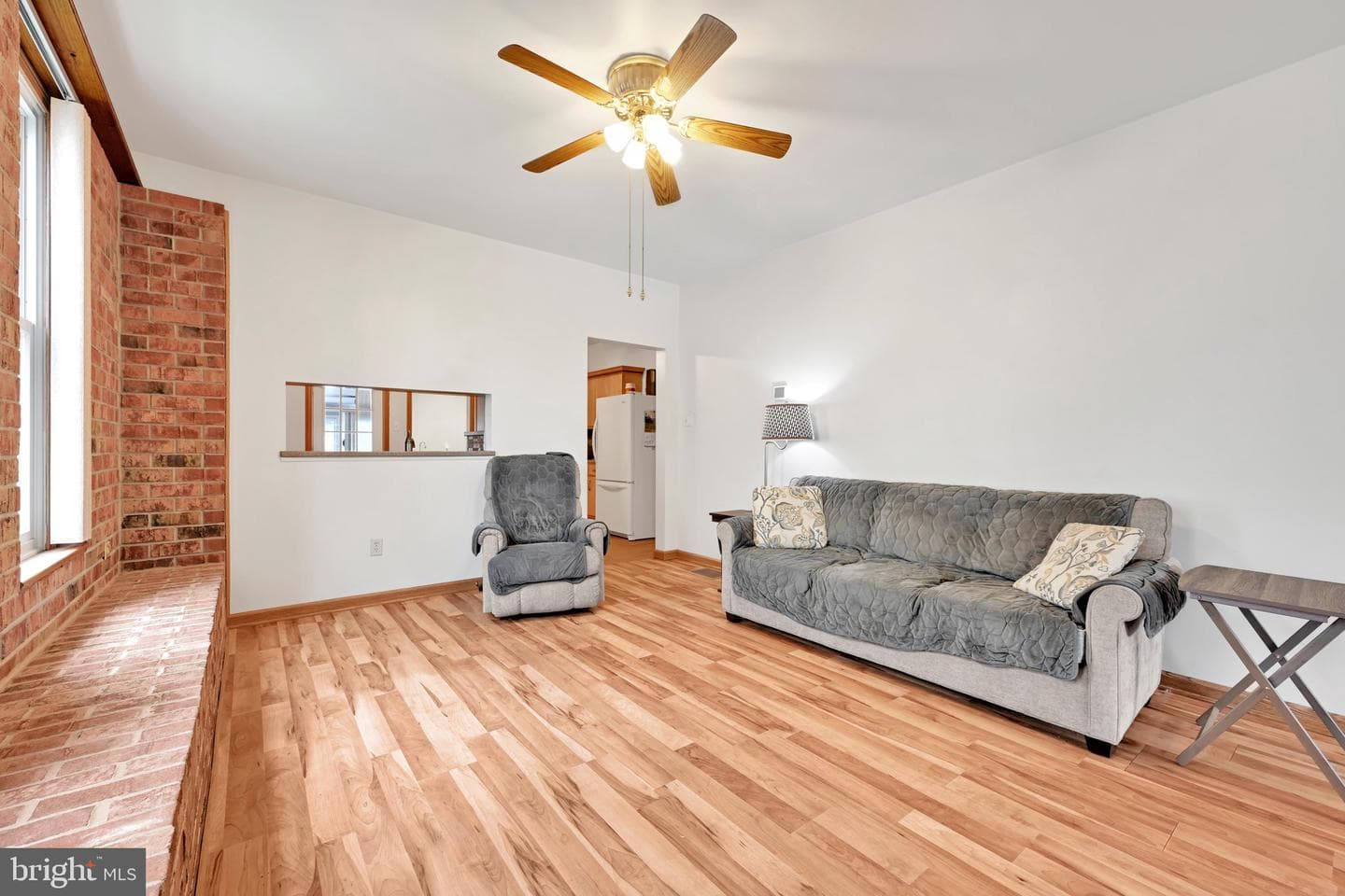 228 E Cherry Street photo 10