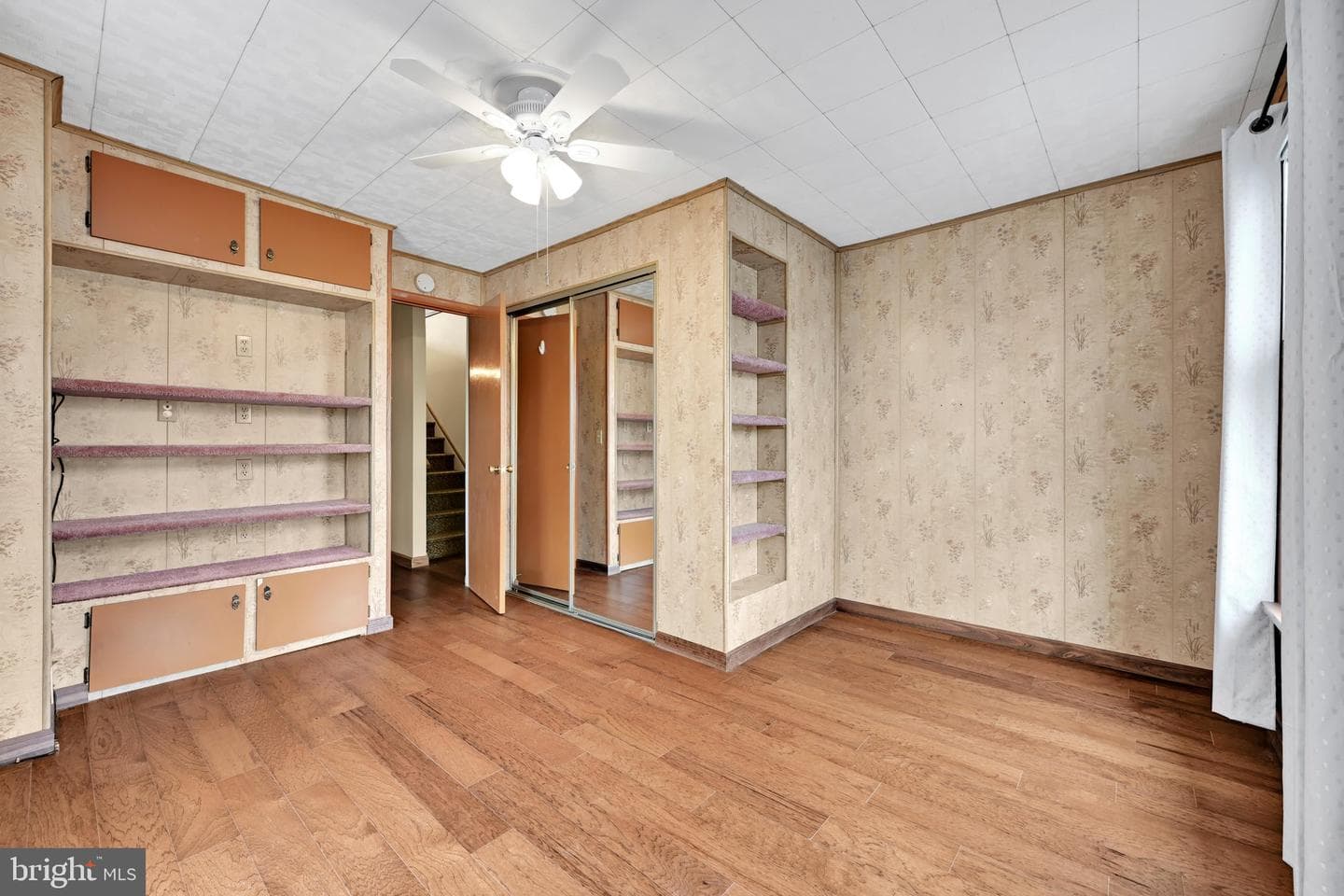 228 E Cherry Street photo 22