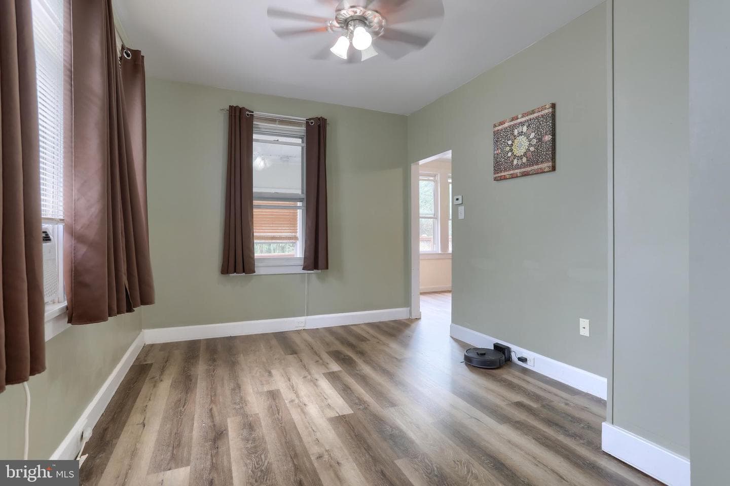 369 Boyd Street photo 6