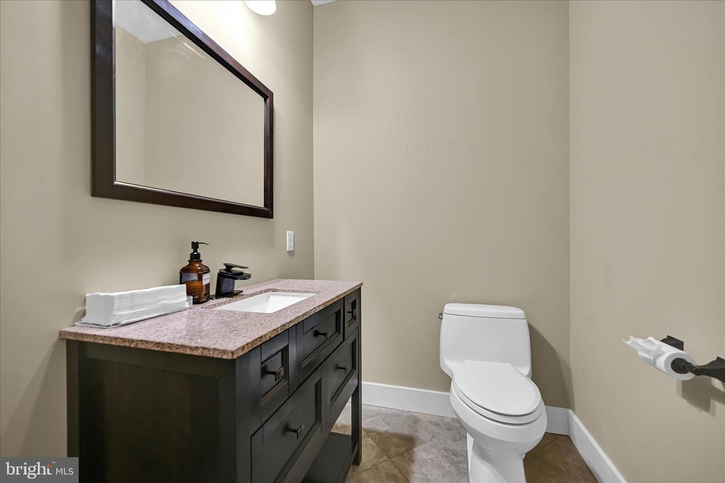 110 Fox Road photo 42