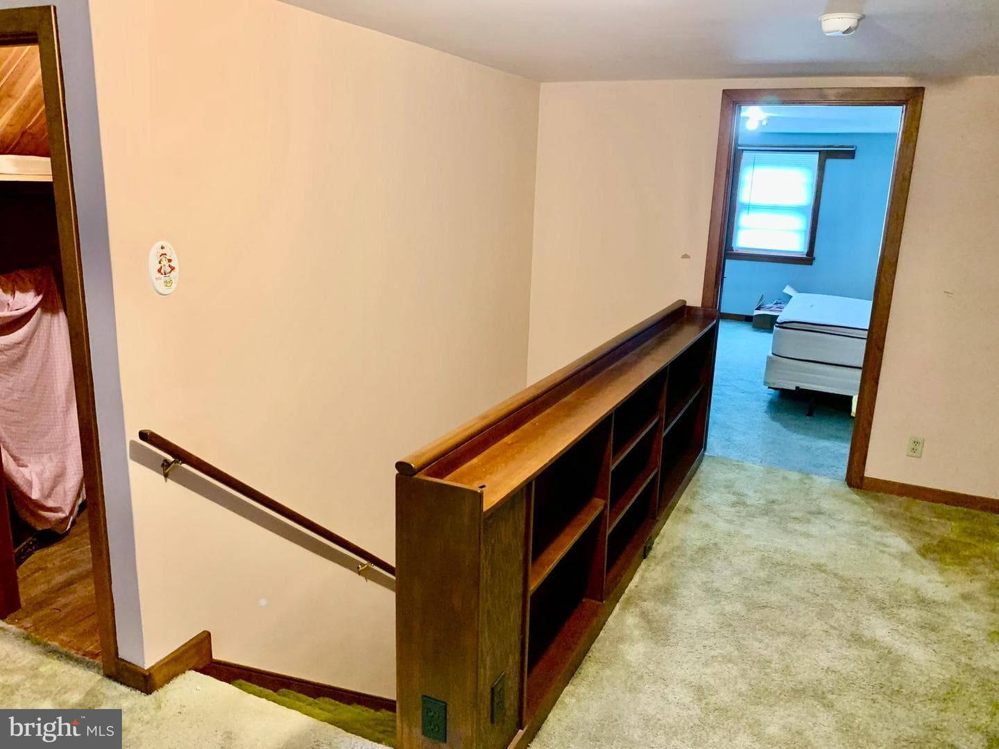 115 E Pershing Avenue photo 15