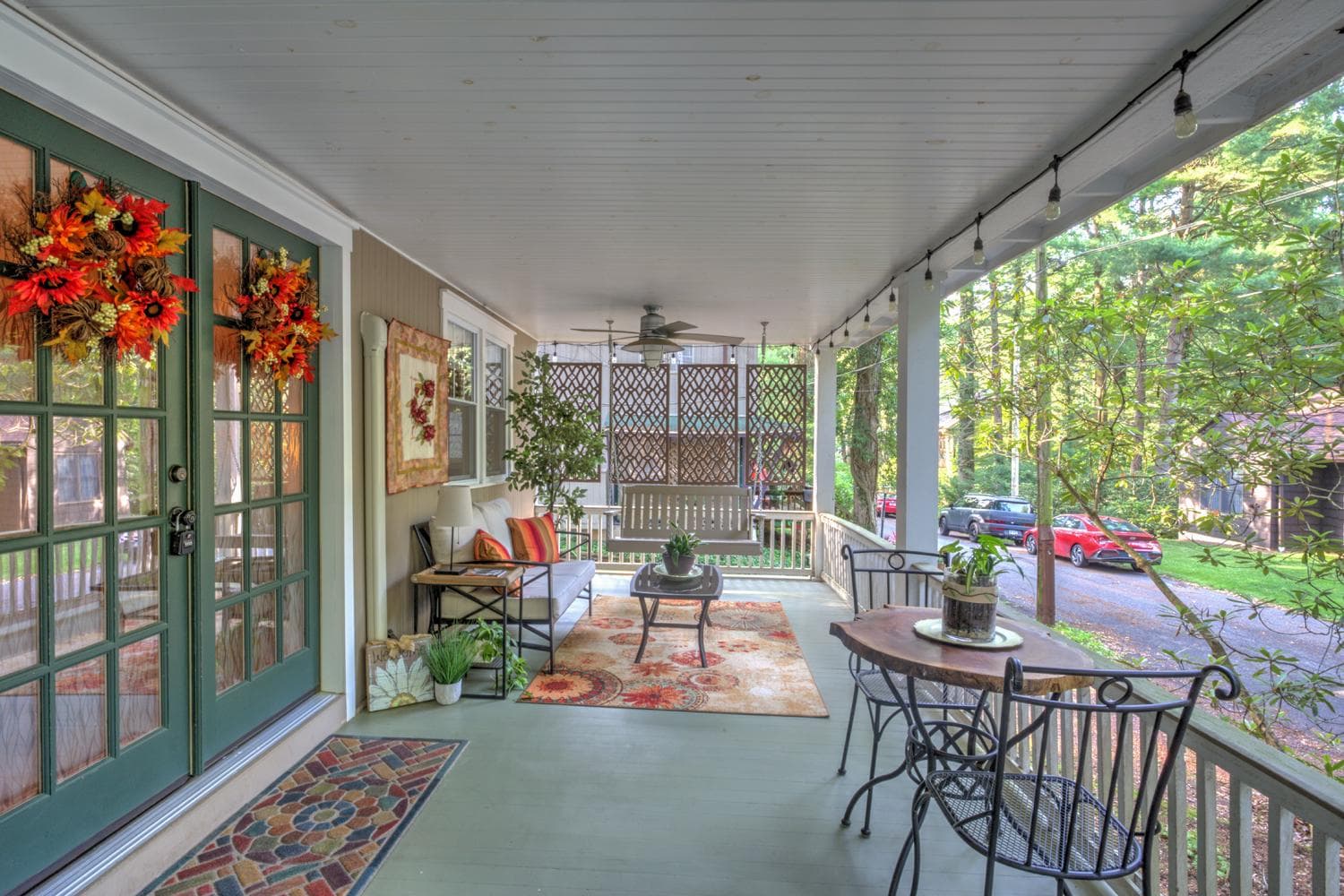 109 Locust Avenue photo 8