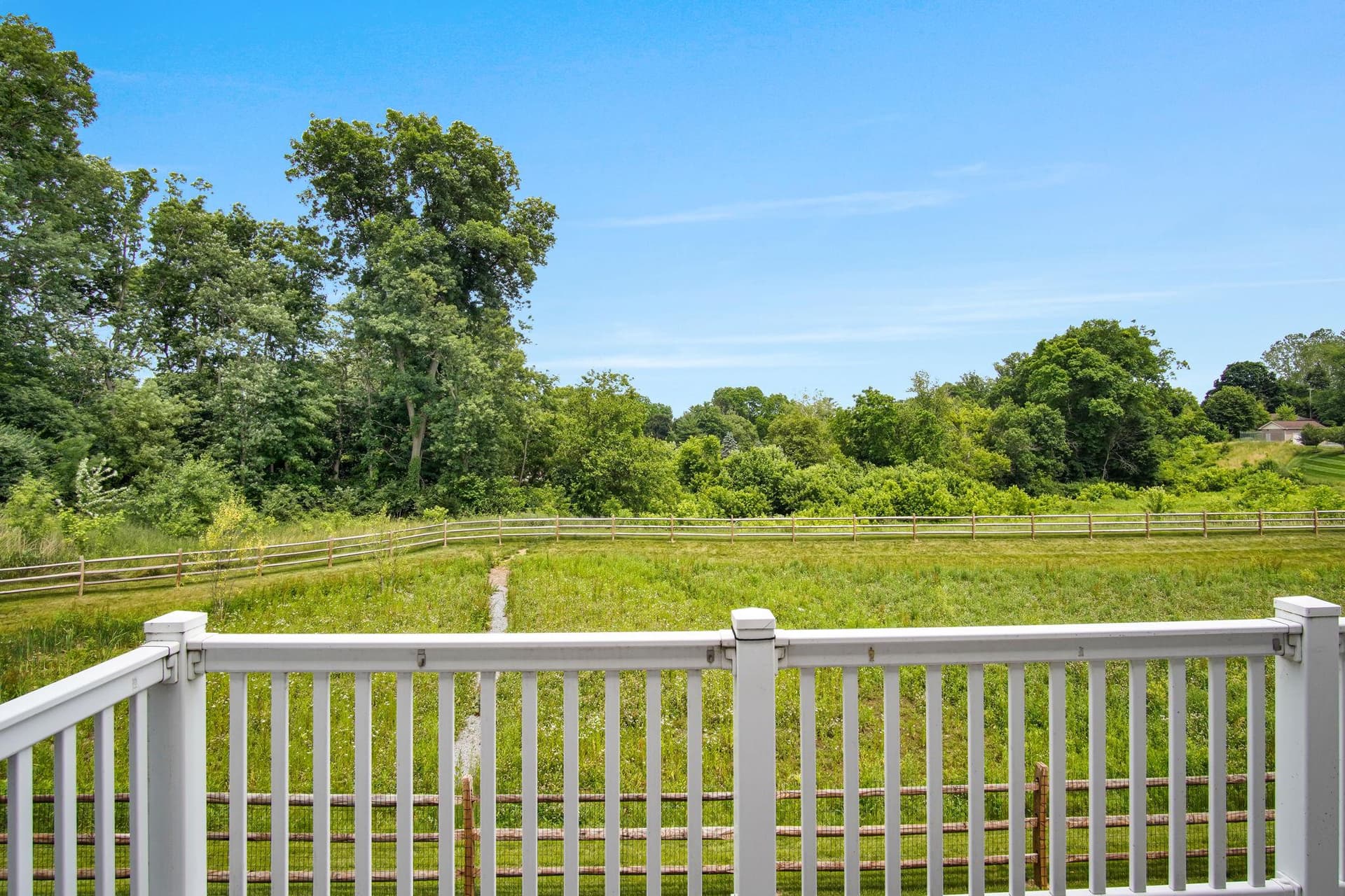 79 Beech Tree Court photo 32