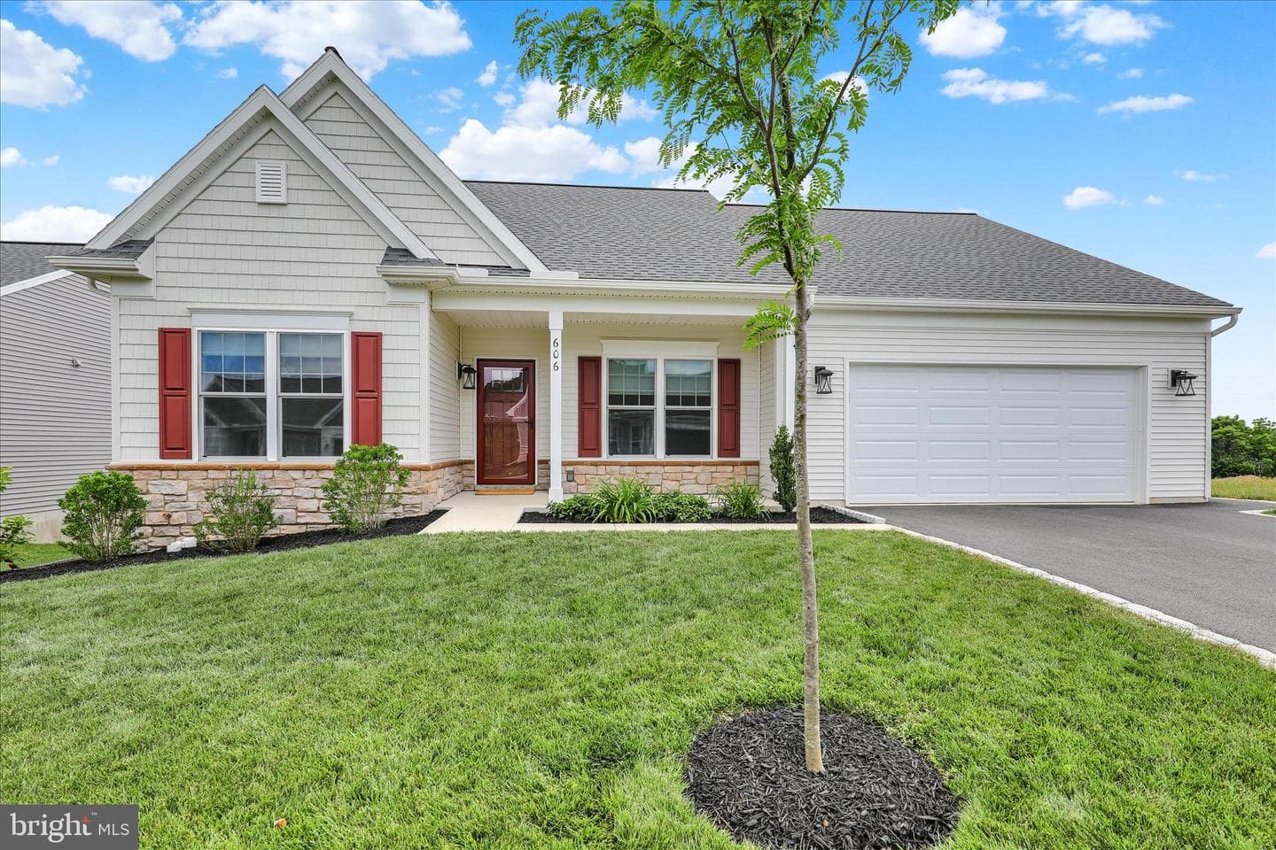 606 Lilliana Dr, Lebanon