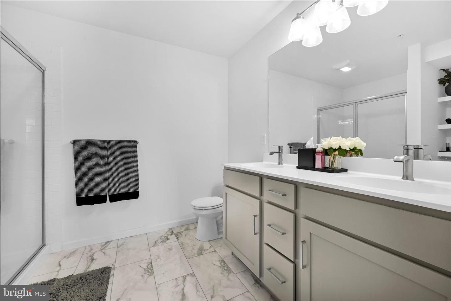 239 Highland Court photo 16