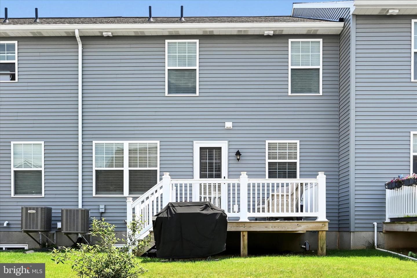 239 Highland Court photo 28
