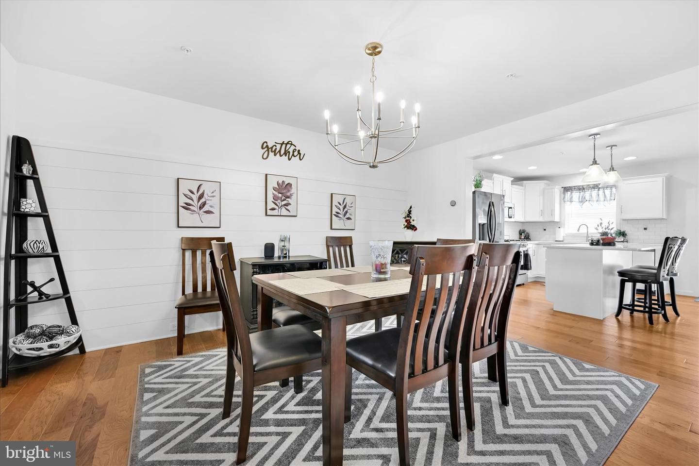 239 Highland Court photo 6