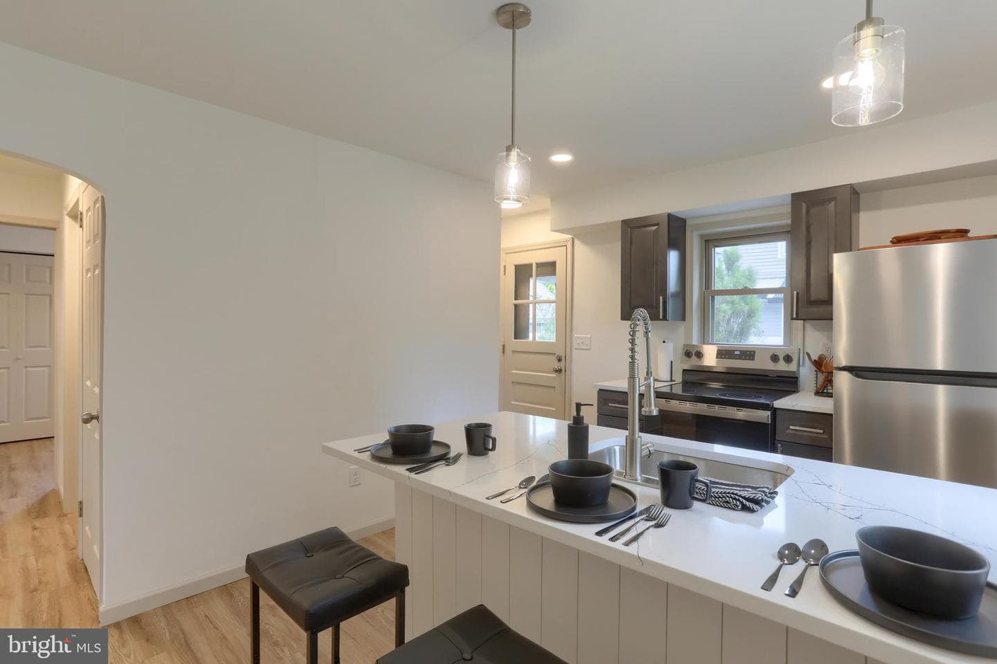 455 Beechwood Avenue photo 4