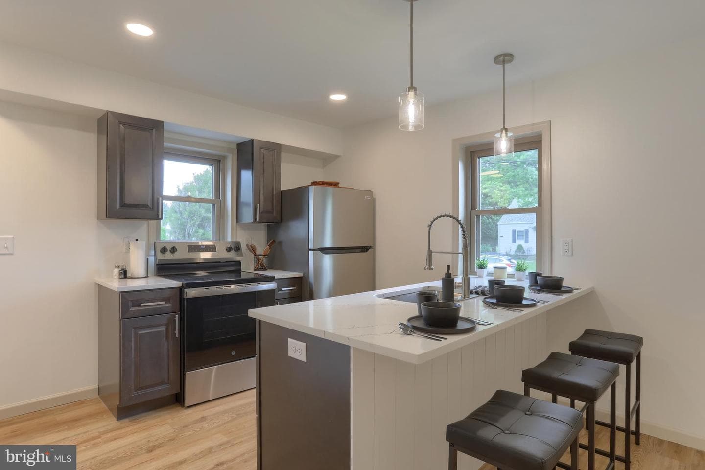 455 Beechwood Avenue photo 5