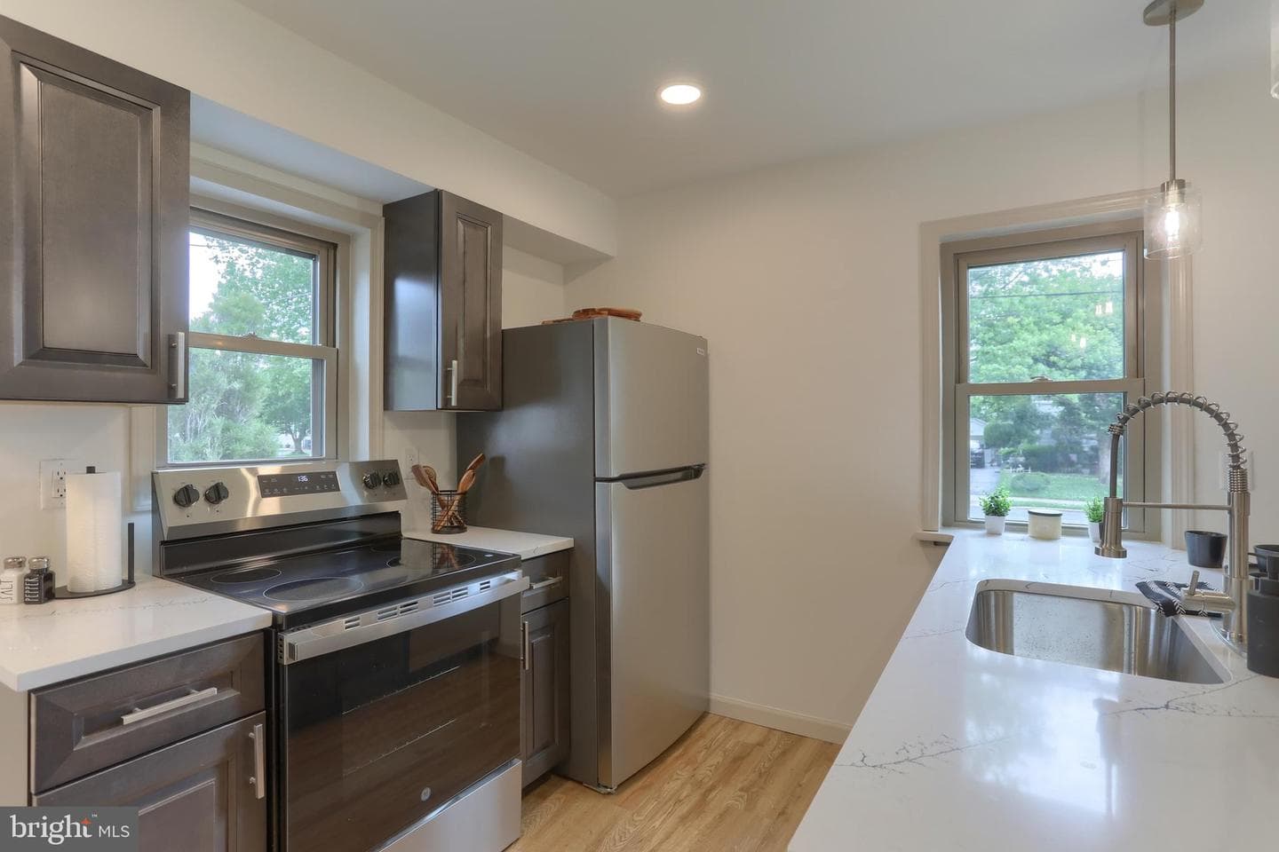 455 Beechwood Avenue photo 6