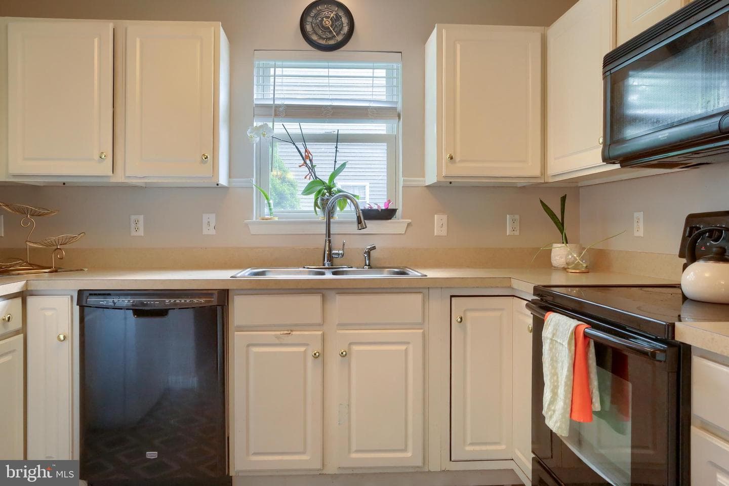 144 Spruce Ct U-0004 photo 12
