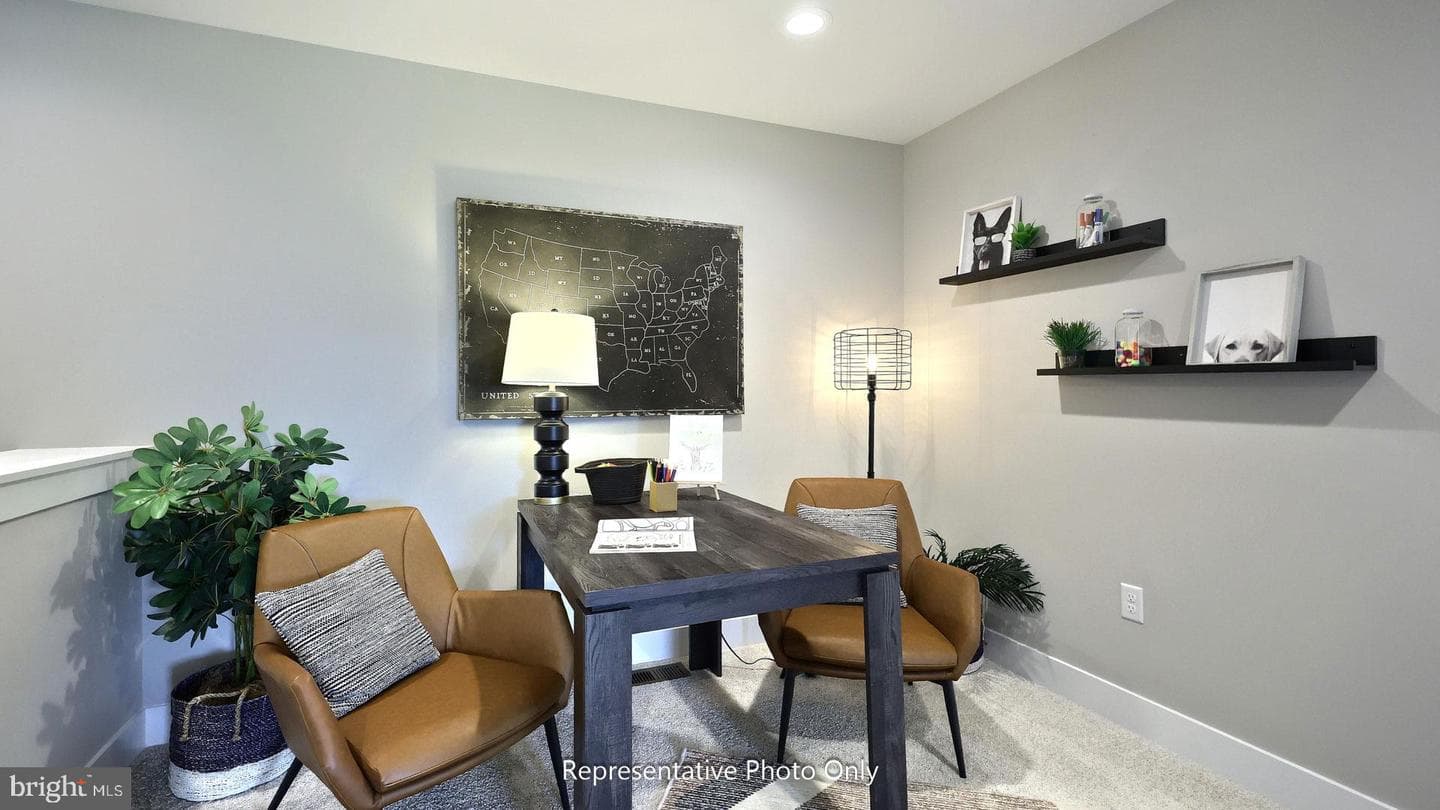 48 Canterbury Lane photo 27