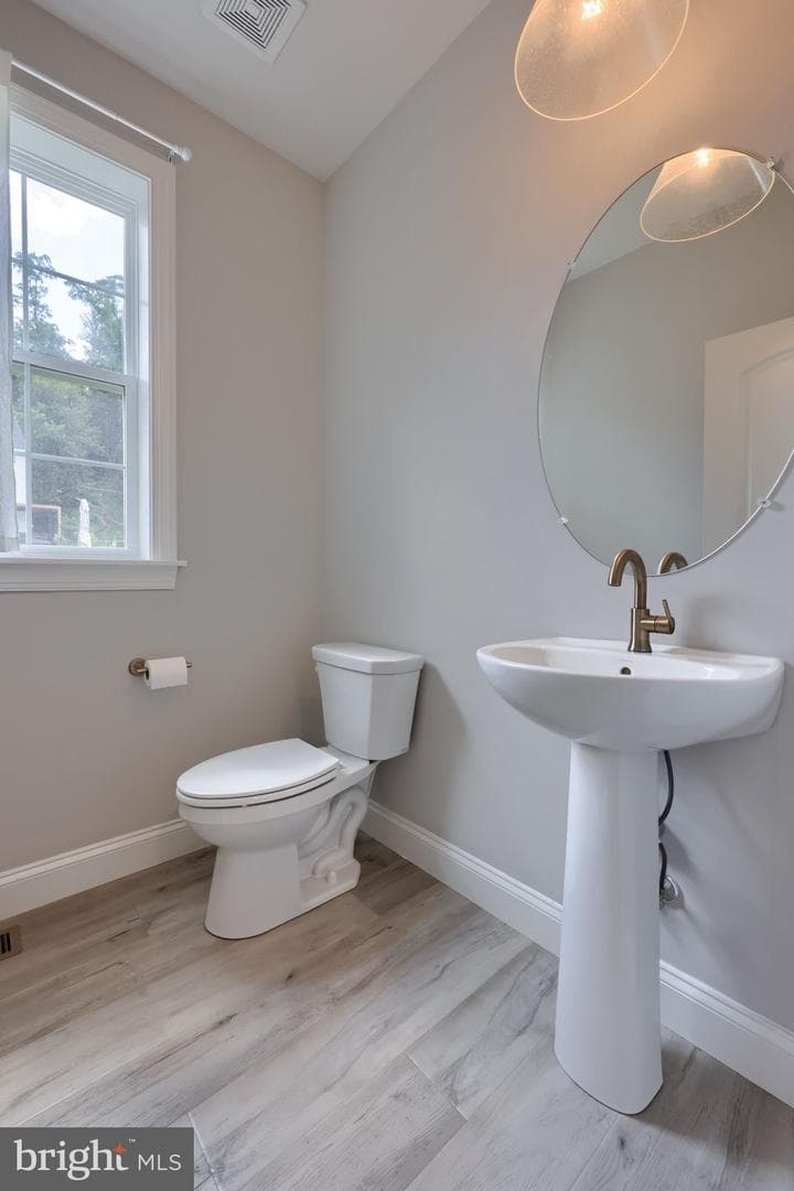 168 Forge Drive photo 22