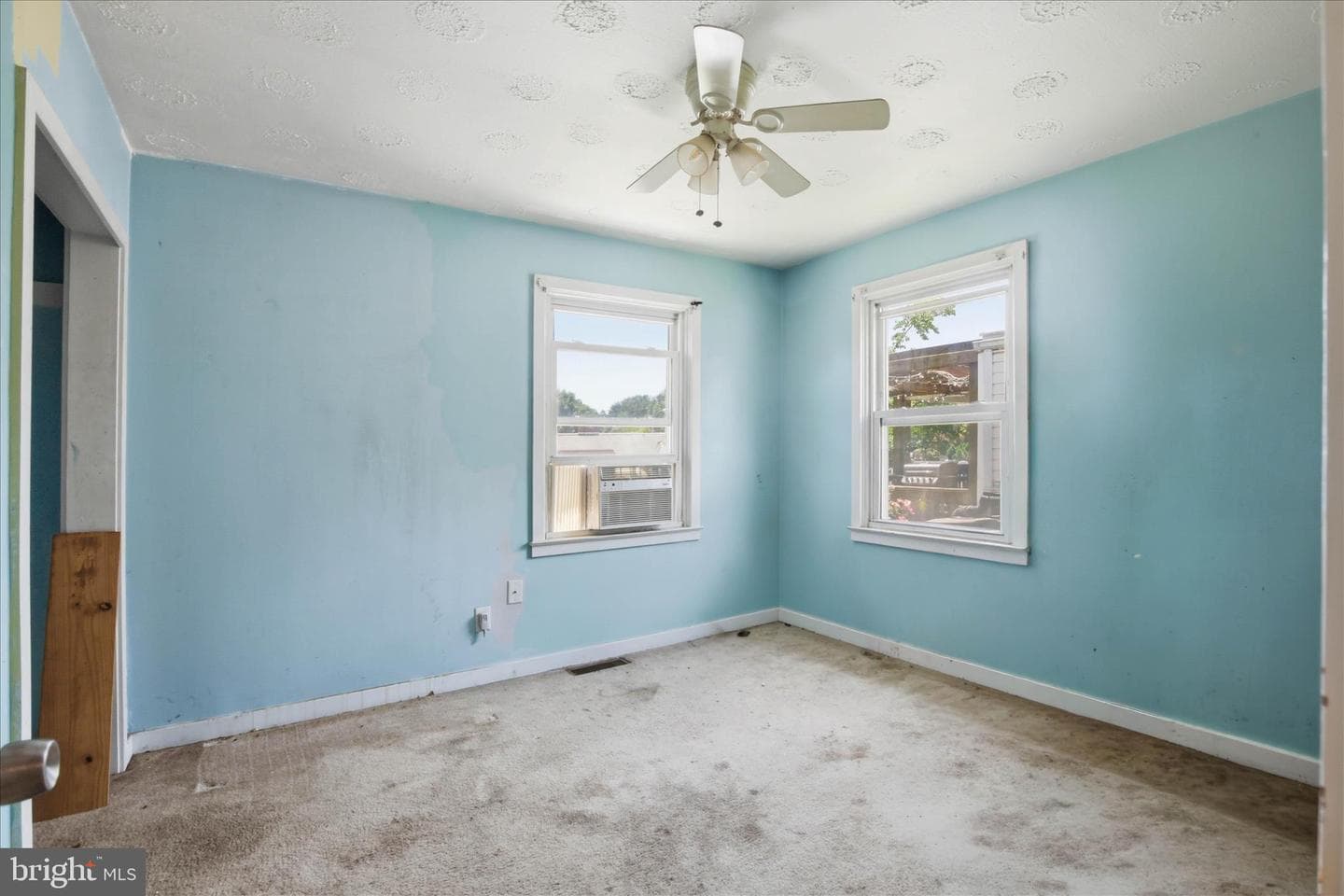 1110 Victor Street photo 12