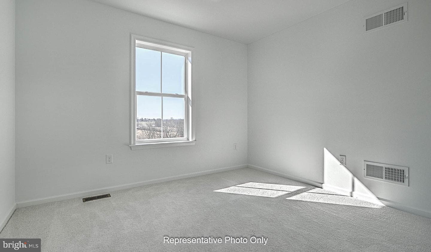 127 Alexandria Drive photo 20