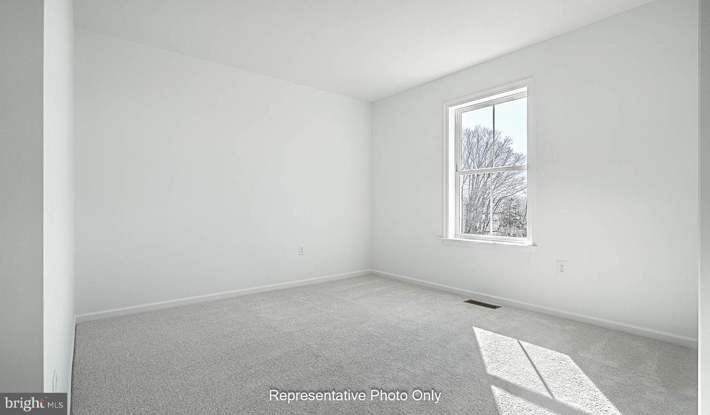 127 Alexandria Drive photo 21