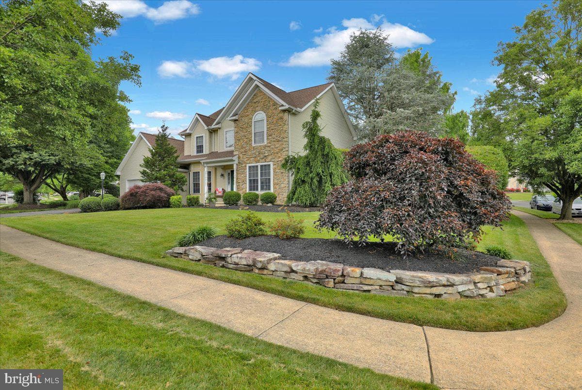 128 Macintosh Drive, Palmyra