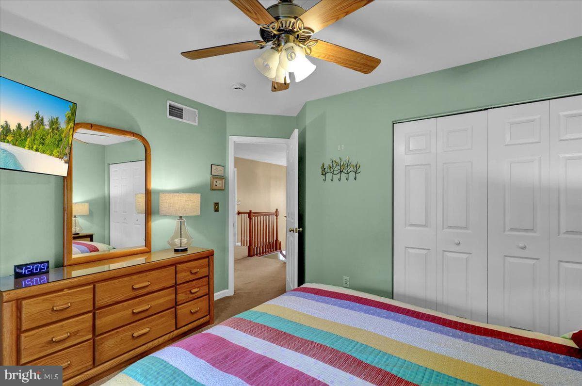 128 Macintosh Drive photo 23