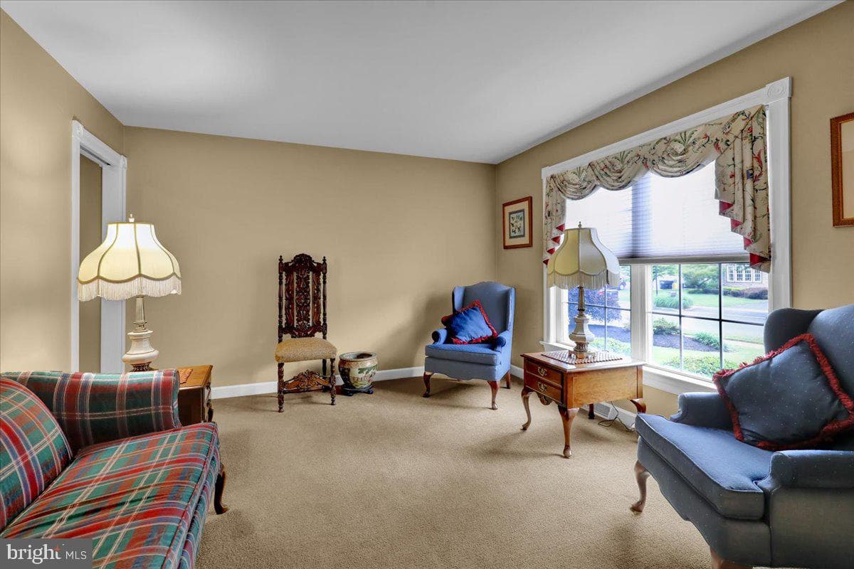128 Macintosh Drive photo 4