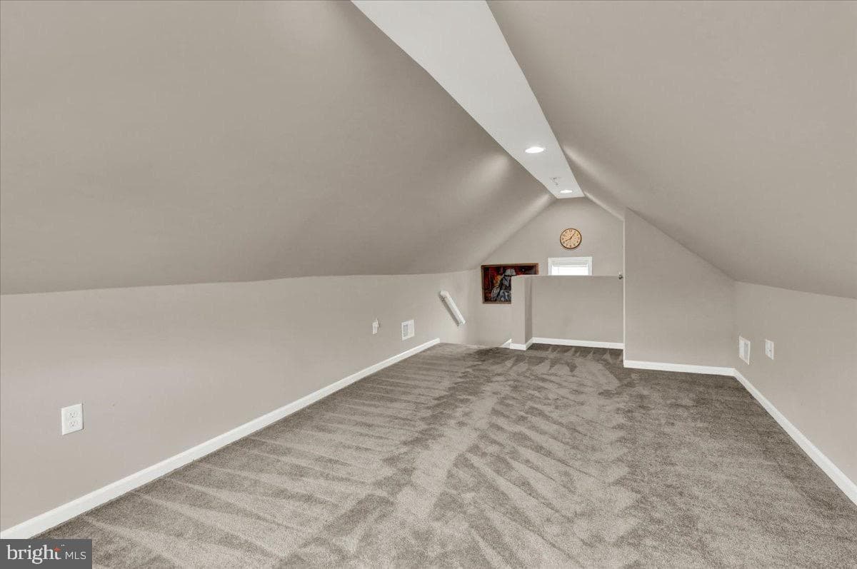 18 E Maple Street photo 30
