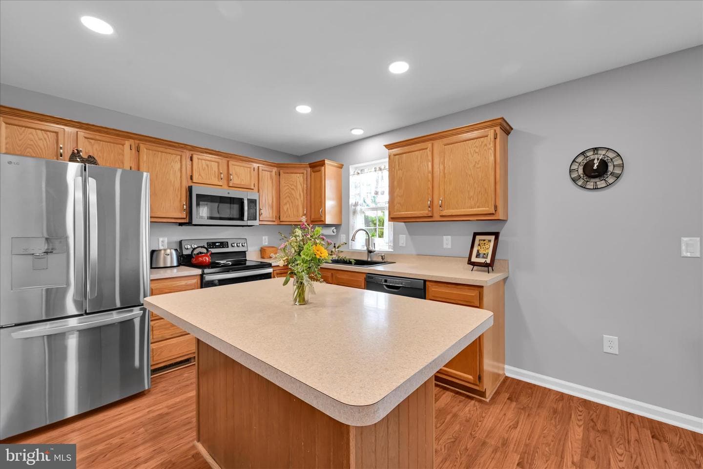 2171 Penn Street photo 10