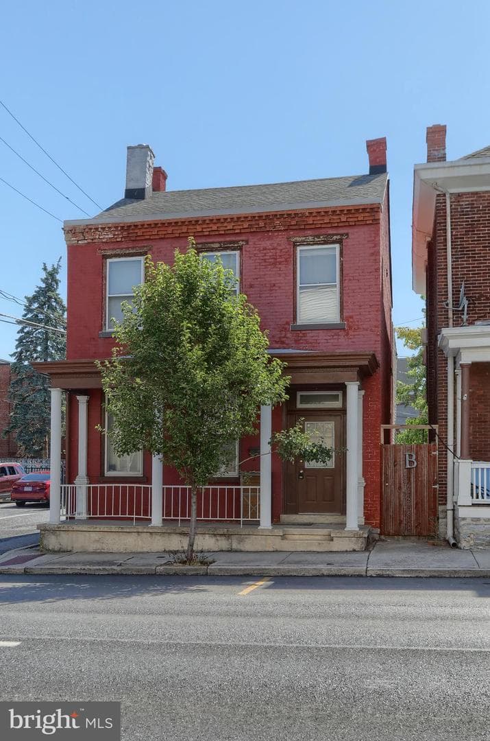 24 S 10th Street, Lebanon