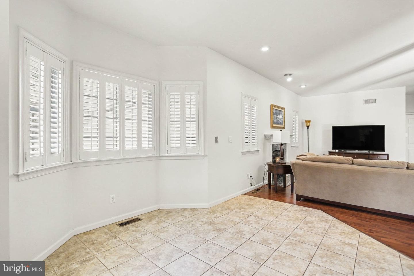 532 Waterside Cir L-0133 photo 11