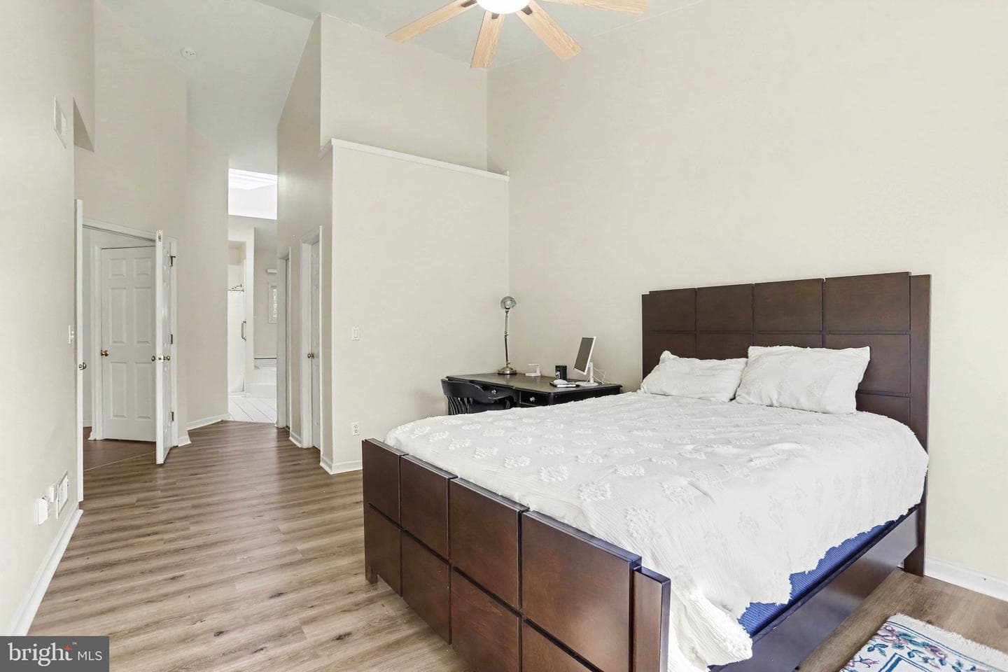 532 Waterside Cir L-0133 photo 18