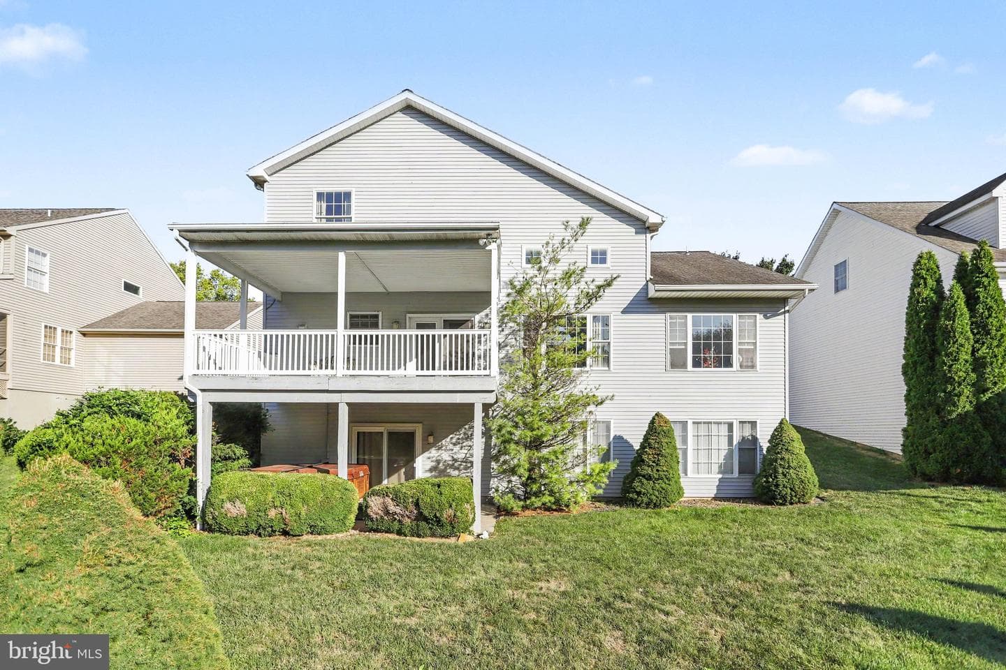 532 Waterside Cir L-0133 photo 25