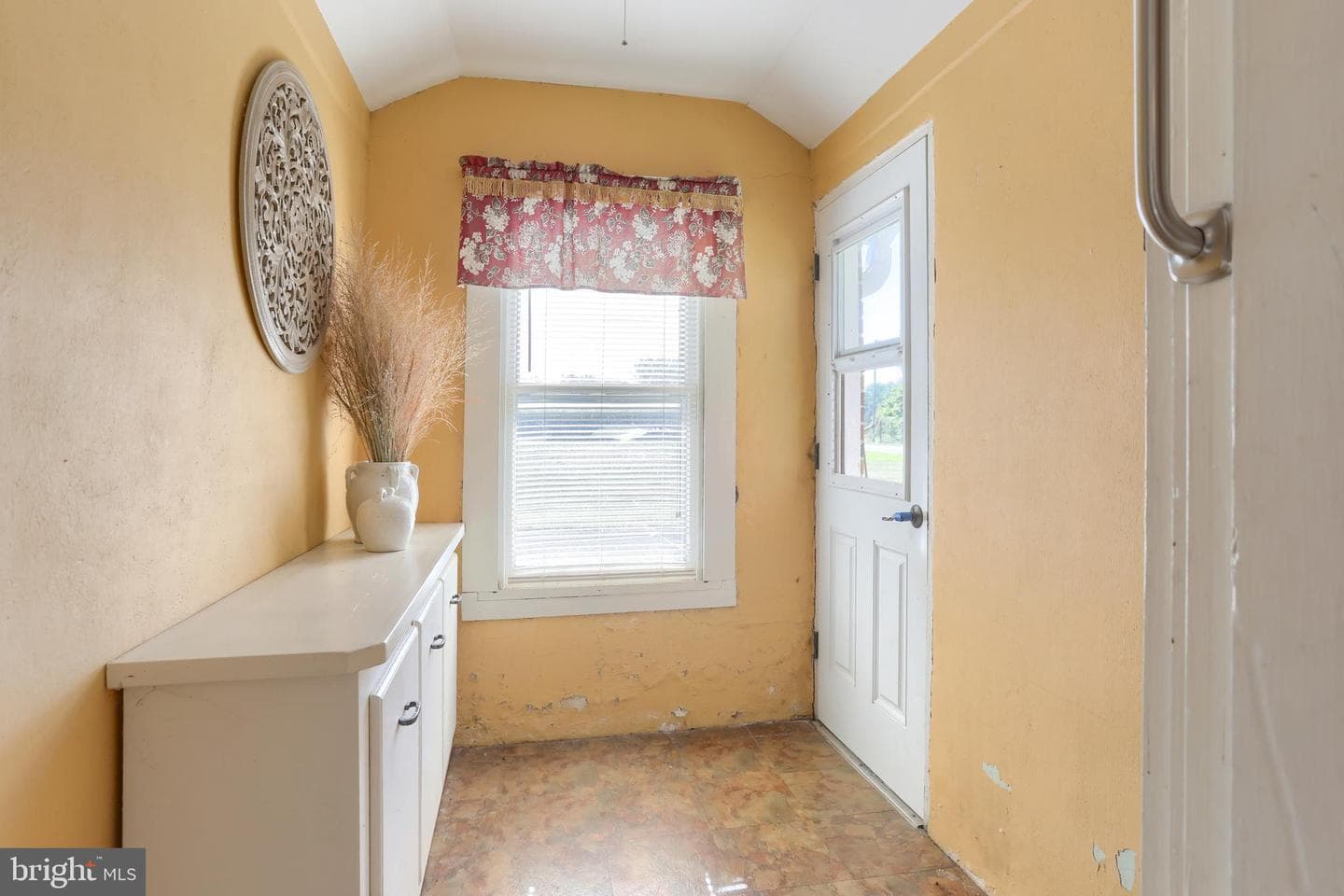1411 Jay Street photo 33